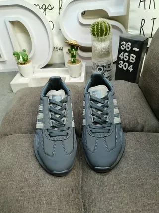 Adidas Spezial حذاء رياضي أسلوب حياة باللون الأصفر الخردل واللون البني من السويد 10