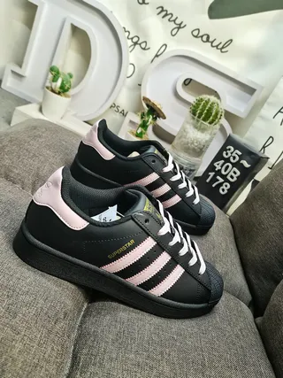 Adidas Superstar Black and Pink Lifestyle Sneakers 9