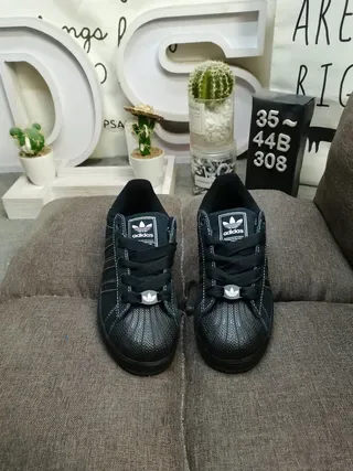 Adidas Superstar गहरे हरे सूडे लाइफस्टाइल स्नीकर 10