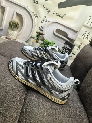 Adidas Three-Stripe Mesh and Synthetic Low-Top Lifestyle Sneakers 7