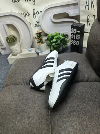 Adidas White Black Leather Upper Three Stripes Lifestyle Sneakers 6
