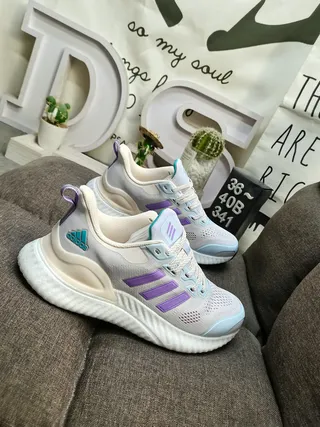 Adidas White Blue Breathable Mesh Upper Sculpted Midsole Lifestyle Sneakers 9