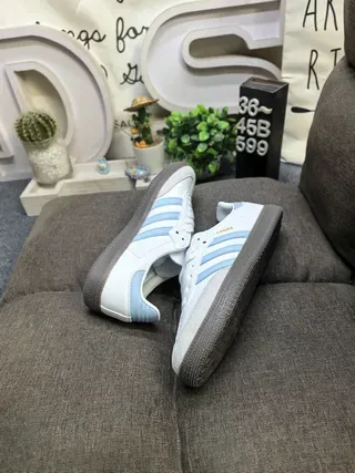 Adidas White Blue Low-Top Suede-Leather Upper Lifestyle Sneakers 6