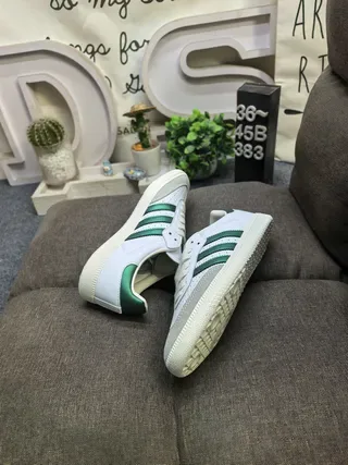 Adidas White Green Low-Top Perforated Toe Lifestyle Sneakers 6
