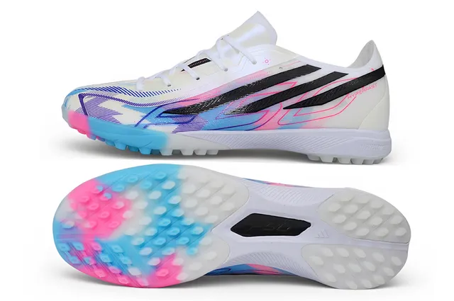 Adidas Blancs Multicolores Basses Supérieure Synthétique Recouvrement Graphique Vibrant Chaussures de Football Turf 5