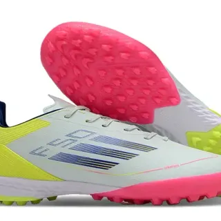 Adidas Zapatos de Fútbol Blancos y Rosas Low-Cut con Upper Sintético y Studs Conicos Moldados para Césped