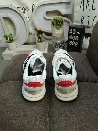 Adidas White Red Chunky Sculpted Sole Mesh And Synthetic Overlay Construction Lifestyle Sneakers 8