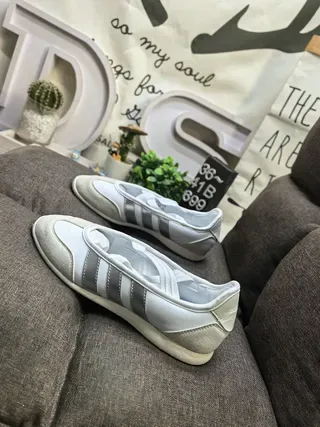 Adidas White Silver Low-Top Lace-Up Lifestyle Sneakers 7