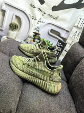 Adidas Yeezy Boost 350 Olive Lifestyle Sneakers 7