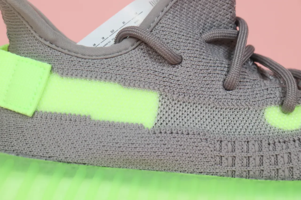 Adidas Yeezy Boost 350 V2 Glow Green Lifestyle Sneakers 9