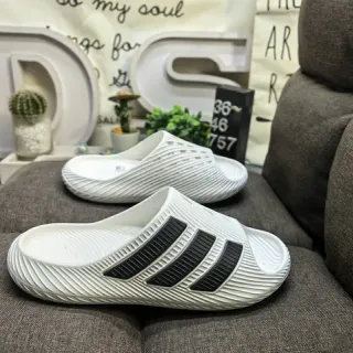 Adidas Yeezy Slide सफेद काला स्लिपर्स