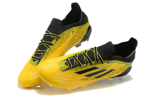 Adidas Jaune Noir Bas Haut Moulé Système de Lacets Asymétrique Terrain Dur Chaussures de Football 2