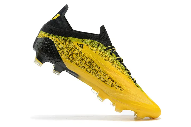 Adidas Jaune Noir Bas Haut Moulé Système de Lacets Asymétrique Terrain Dur Chaussures de Football 3