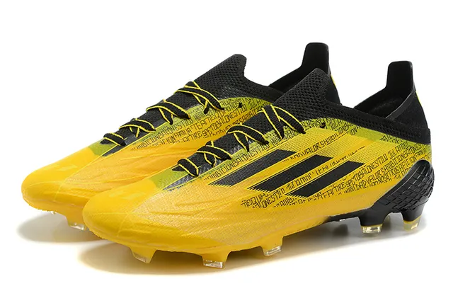 Adidas Jaune Noir Bas Haut Moulé Système de Lacets Asymétrique Terrain Dur Chaussures de Football 8