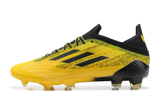 Adidas Jaune Noir Bas Haut Moulé Système de Lacets Asymétrique Terrain Dur Chaussures de Football 10
