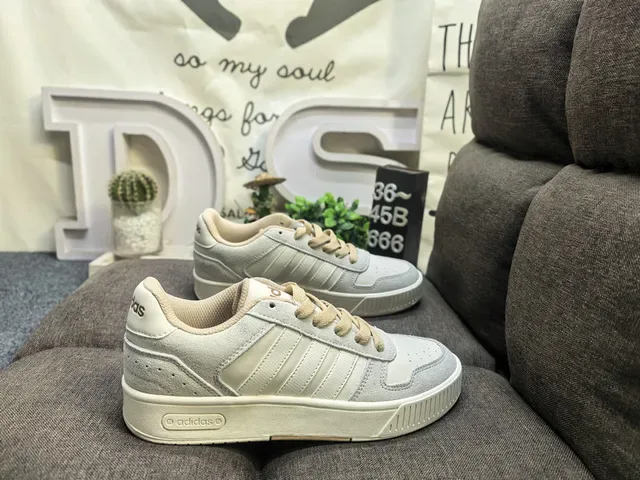 Adidas Yellow Brown Low-Top Three-Stripe Side Panel Lifestyle Sneakers 11