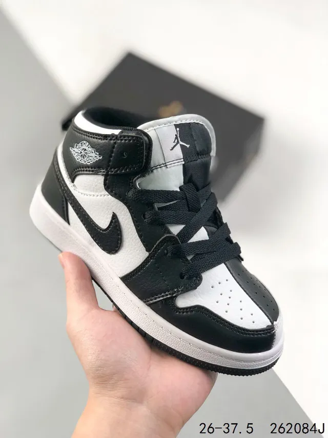 Air Jordan 1 Black Red White Kids Basketball Shoes 3