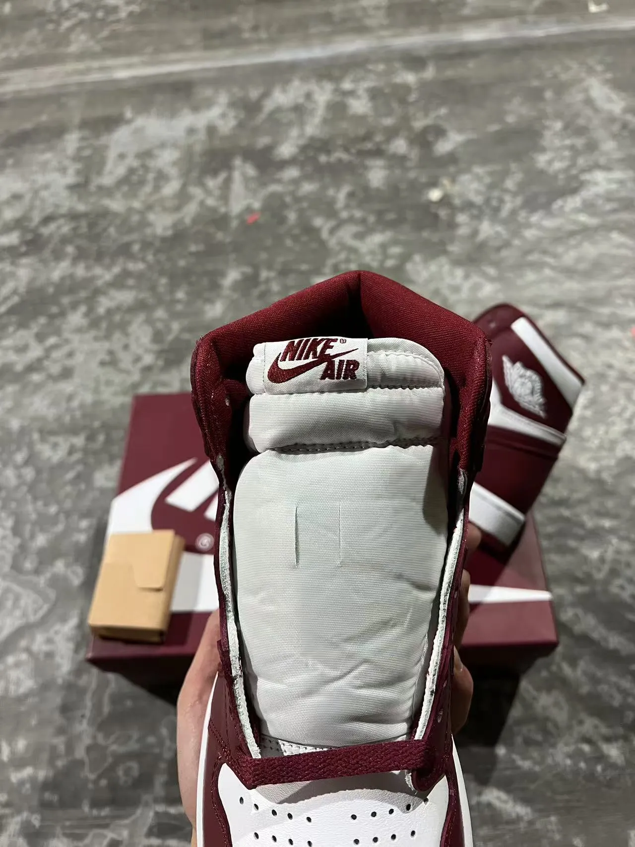 Air Jordan 1 Burgundy and White Leather Basketball Shoes 4