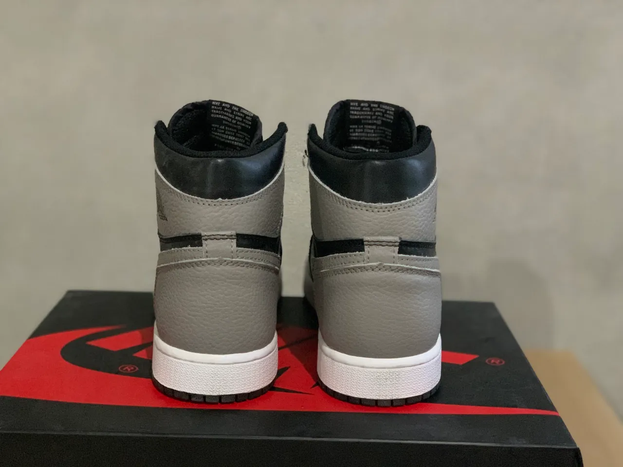 Air Jordan 1 High Black Gray White Basketball Shoes 3