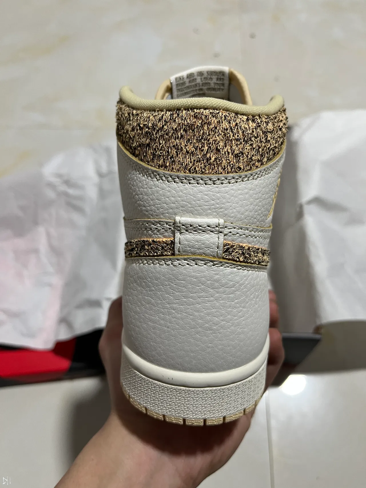 Air Jordan 1 High White Gold Glitter Basketball Shoes 7