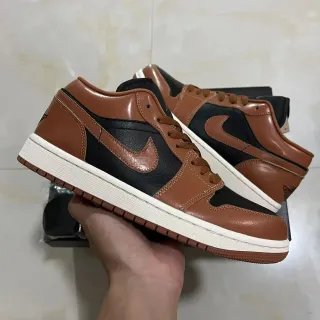 Air Jordan 1 Low Brown and Black Lifestyle Sneakers