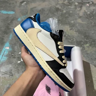 Air Jordan 1 Low Blanco Negro Azul Real Beige Zapatillas Lifestyle