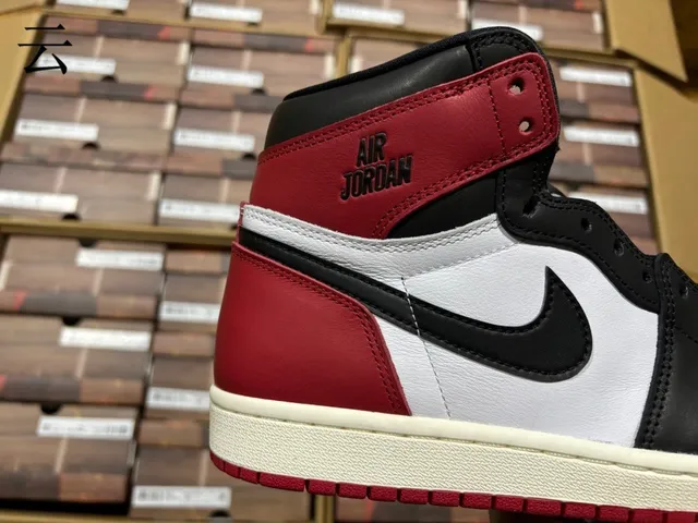 Air Jordan 1 Vermelho Preto High-Top Com Painéis De Couro Tênis De Basquete 11