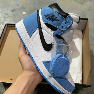 Air Jordan 1 University Blue White Black Basketball Shoes