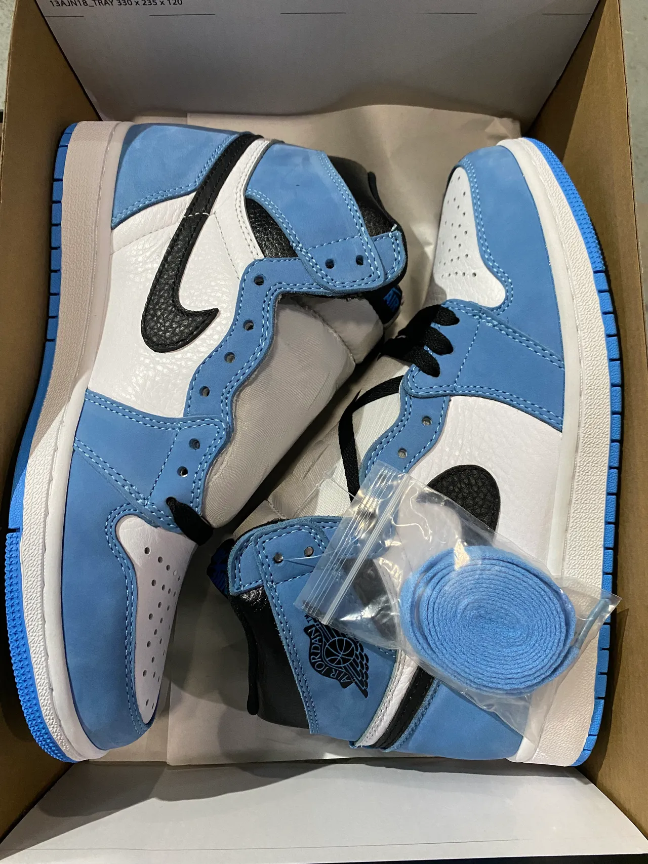 Air Jordan 1 University Blue White Black Basketball Shoes 8