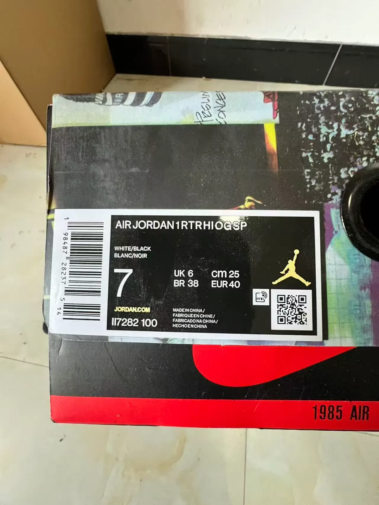 Air Jordan 1 Blanc et Noir Chaussures de Basketball 10