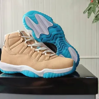 Air Jordan 11 beige y turquesa zapatos de baloncesto