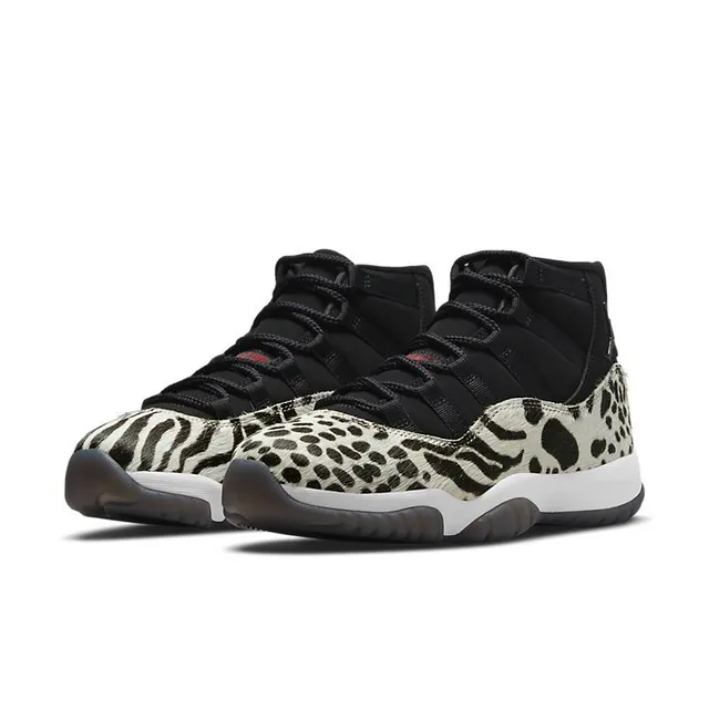 Air Jordan 11 Leopard Print Black Cream Basketball Shoes 3