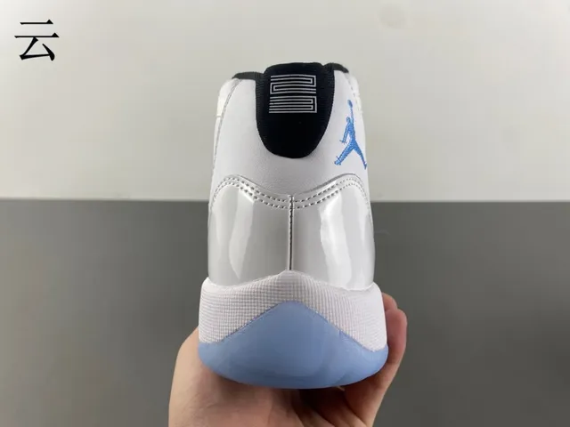 Air Jordan 11 White and Light Blue Basketball Shoes 4