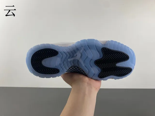 Air Jordan 11 White and Light Blue Basketball Shoes 8