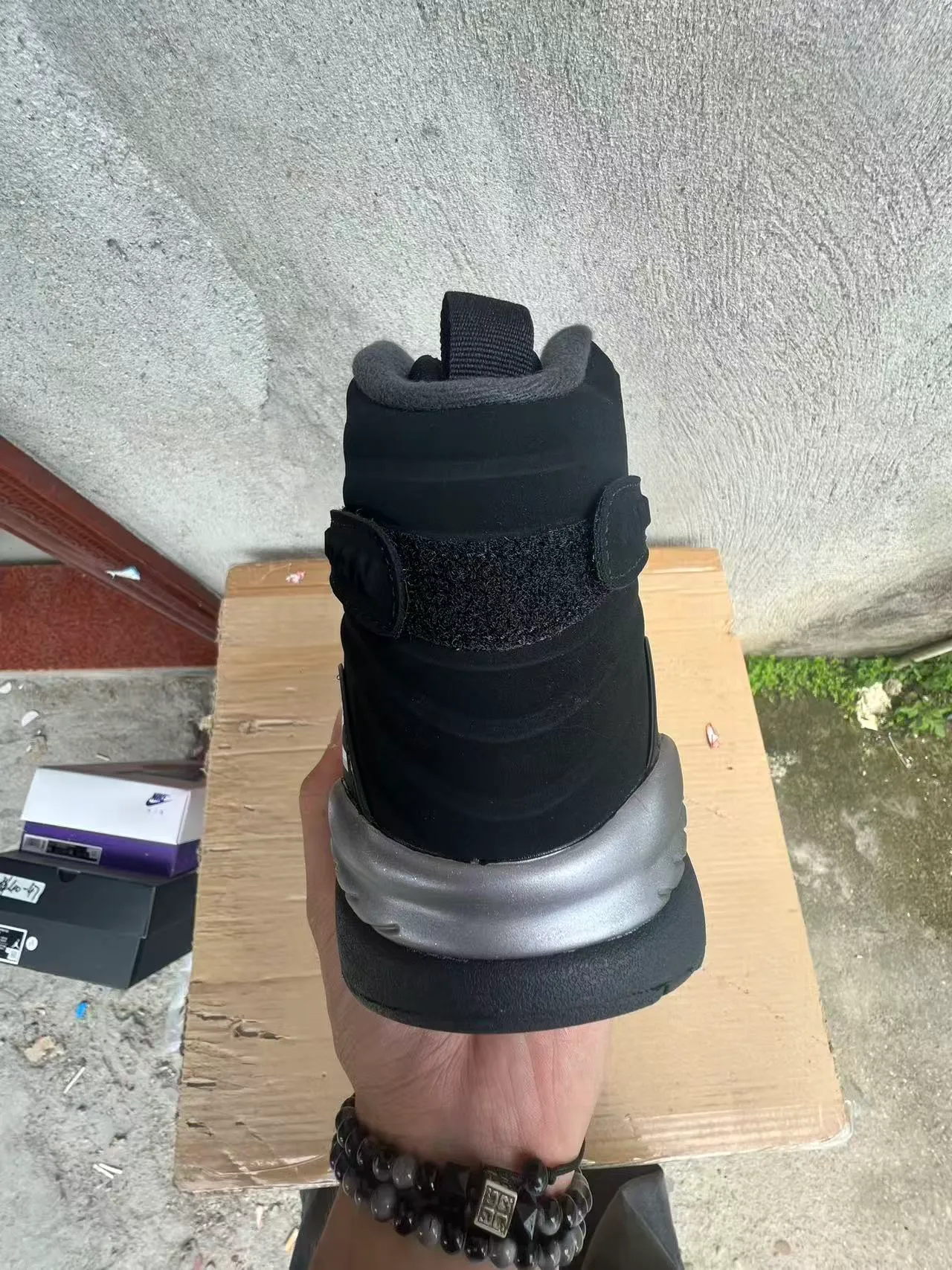 Chaussures de basketball Air Jordan 12 '23' noires 6