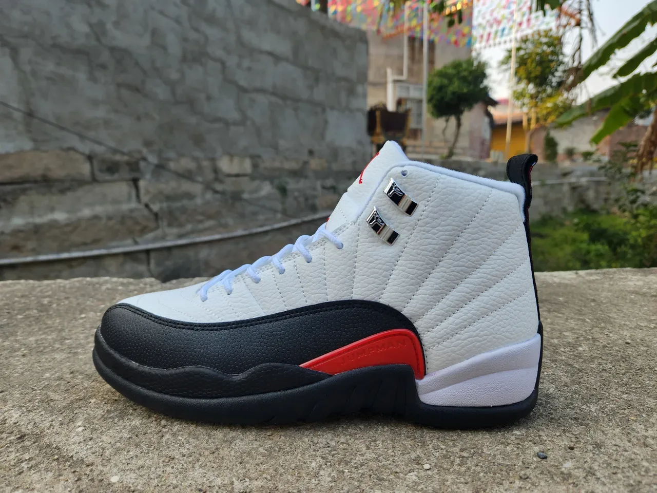 Air Jordan 12 أبيض أسود أحمر أحذية كرة السلة 6