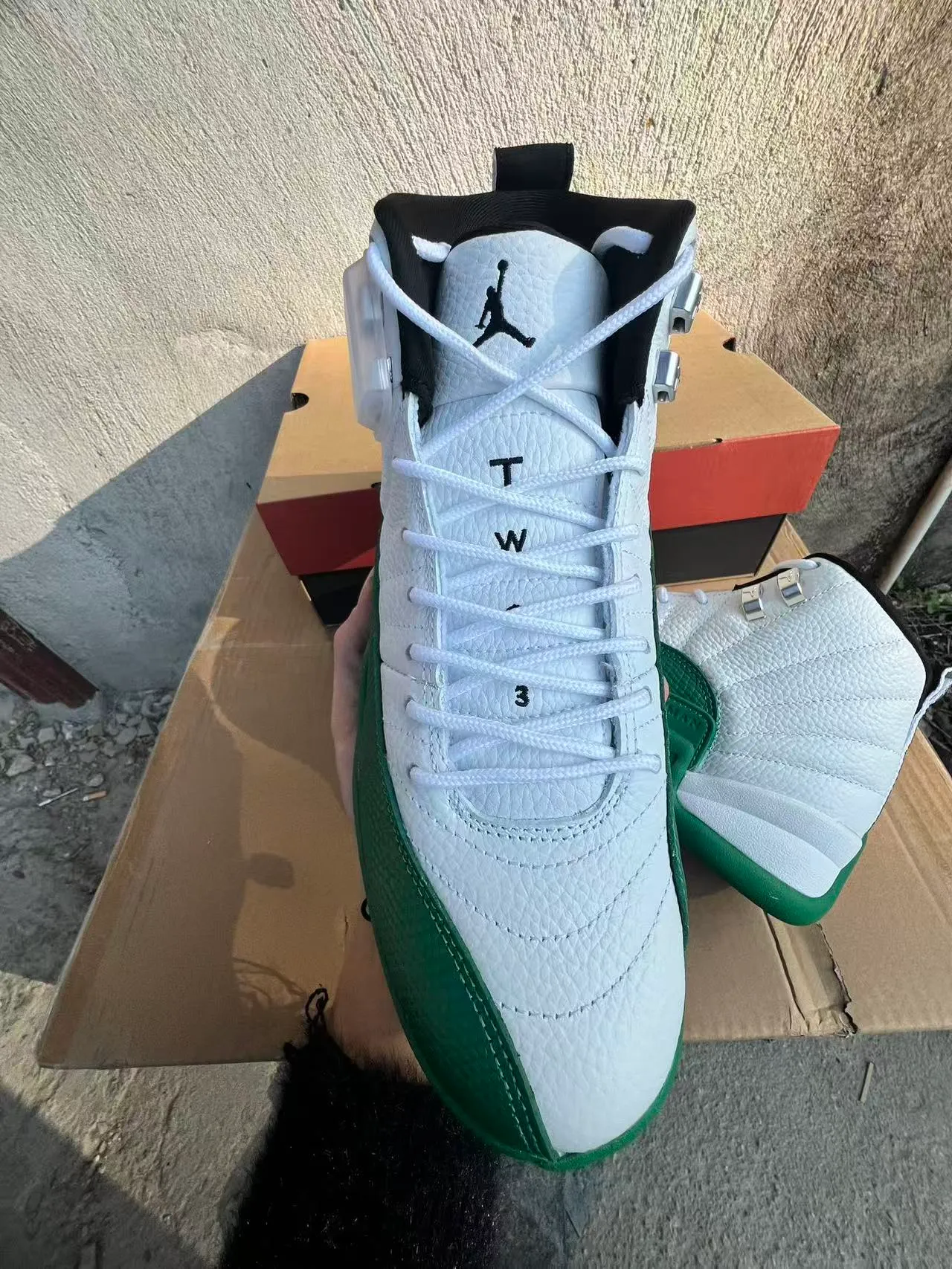 Air Jordan 12 White Green Basketball Shoes 3
