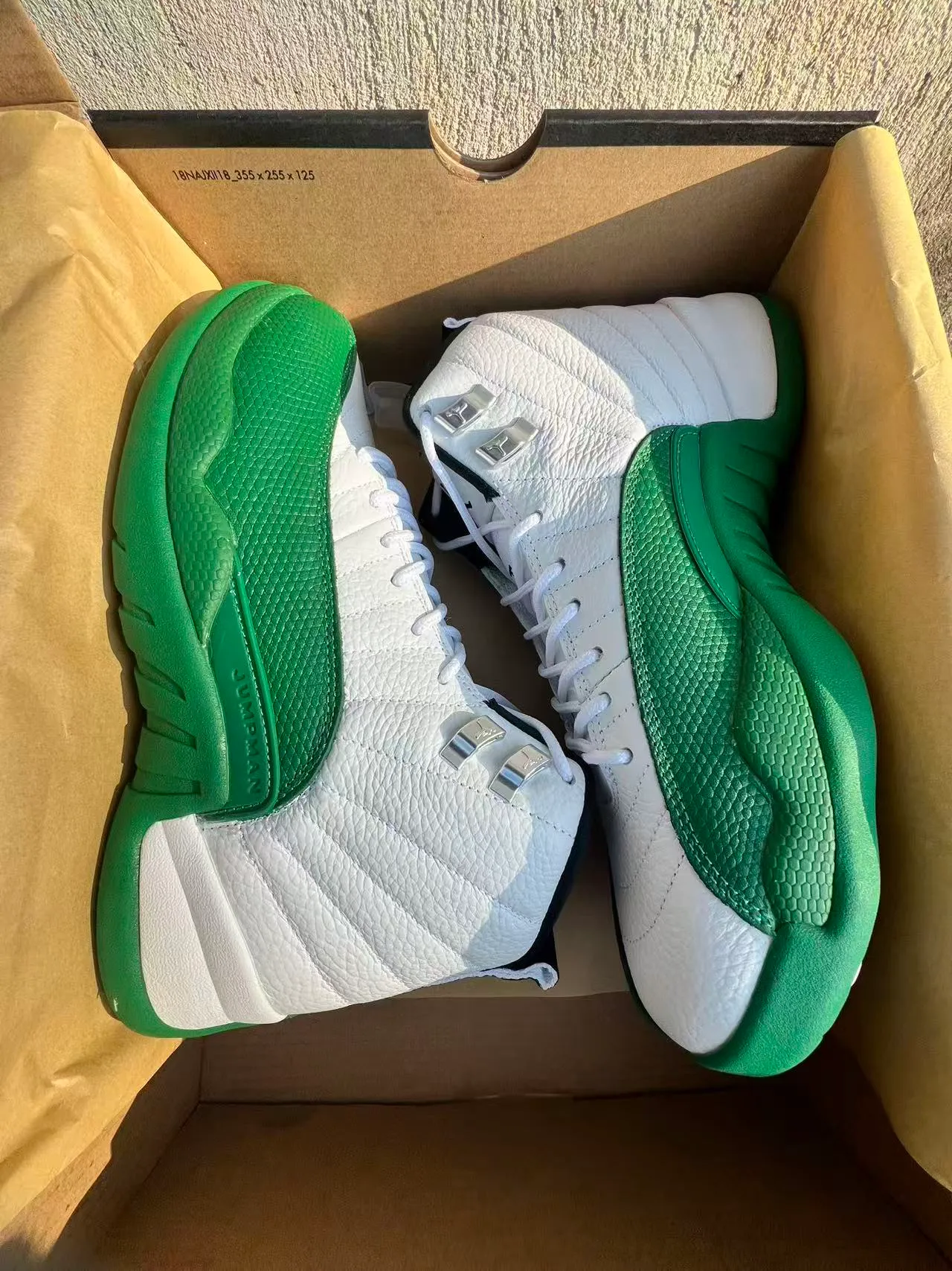 Air Jordan 12 White Green Basketball Shoes 9