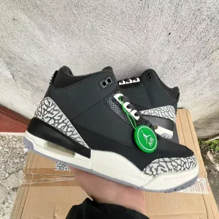 Air Jordan 3 黑色爆裂纹篮球鞋