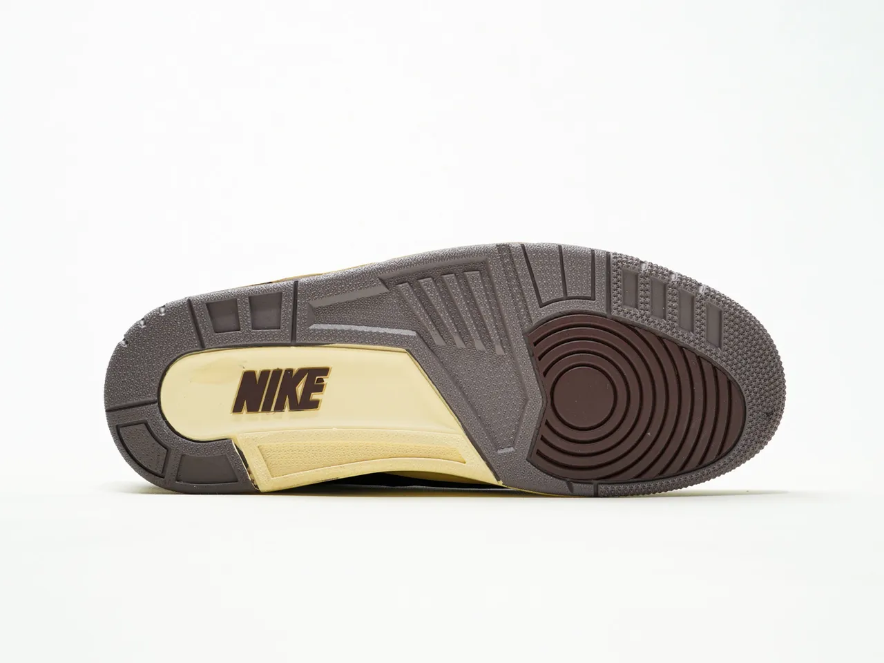 Air Jordan 3 Preto Cinza Creme Tênis de Basquete 8