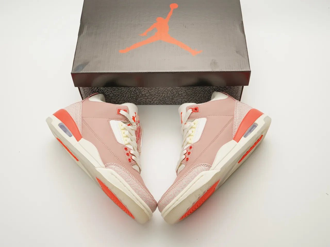 Air Jordan 3 Tênis de Basquete Rosa Poeira Laranja Creme 3