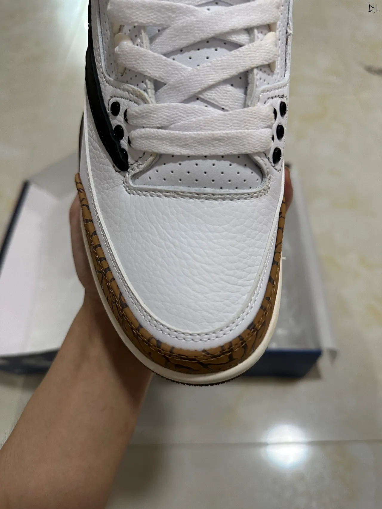 Air Jordan 3 Tênis de Basquete Branco Preto Marrom com Estampa de Elefante 4