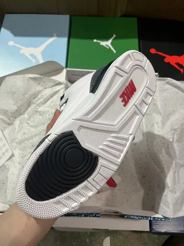 Air Jordan 3 White Red Elephant Basketball Shoes 4