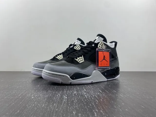 Air Jordan 4 Black Gray White Basketball Shoes 2