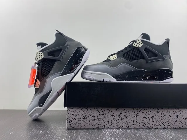 Air Jordan 4 Black Gray White Basketball Shoes 11