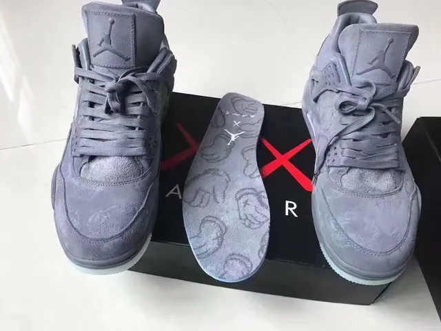 Air Jordan 4 Gray Suede Translucent Icy Sole Basketball Shoes 3