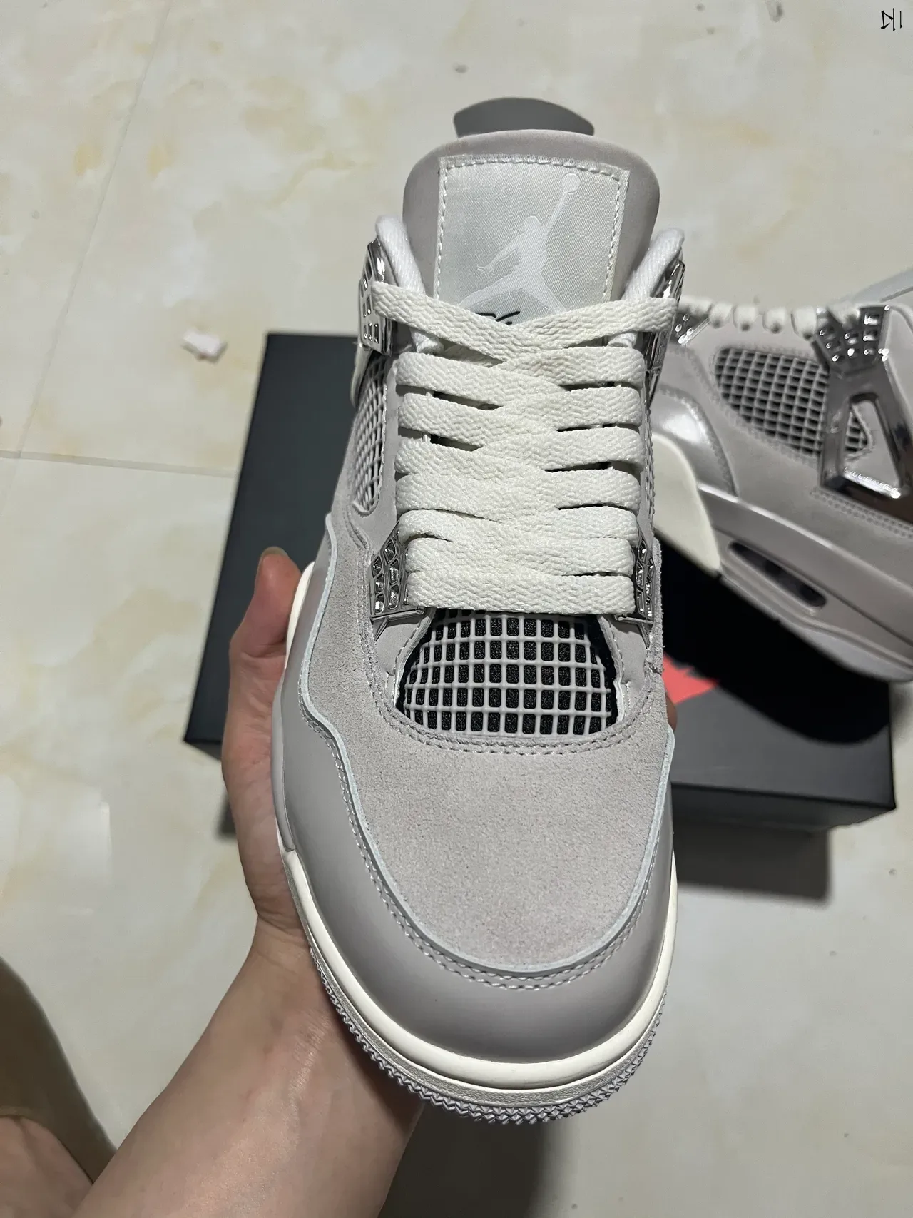 Air Jordan 4 Light Gray Daim et Cuir Chaussures de Basket 3