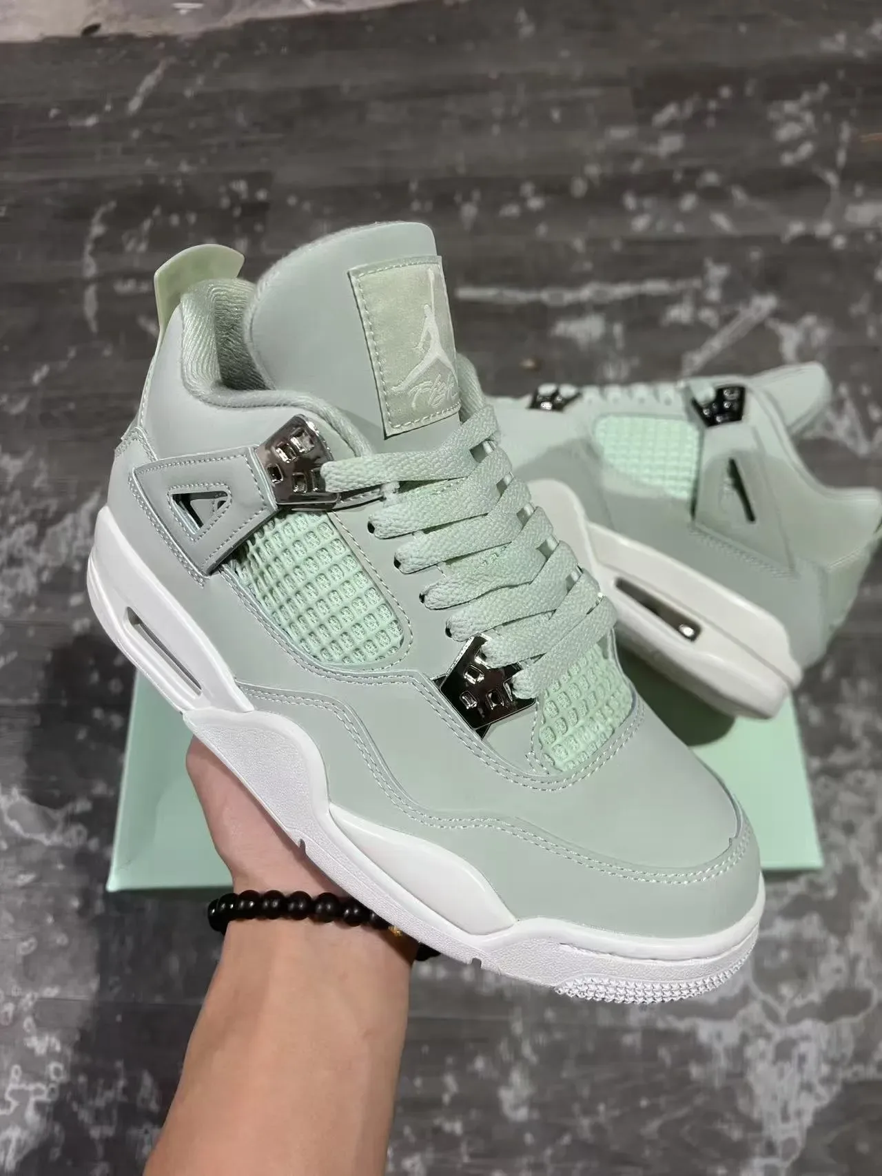 Air Jordan 4 Verde Menta Branco Tênis de Basquete 2