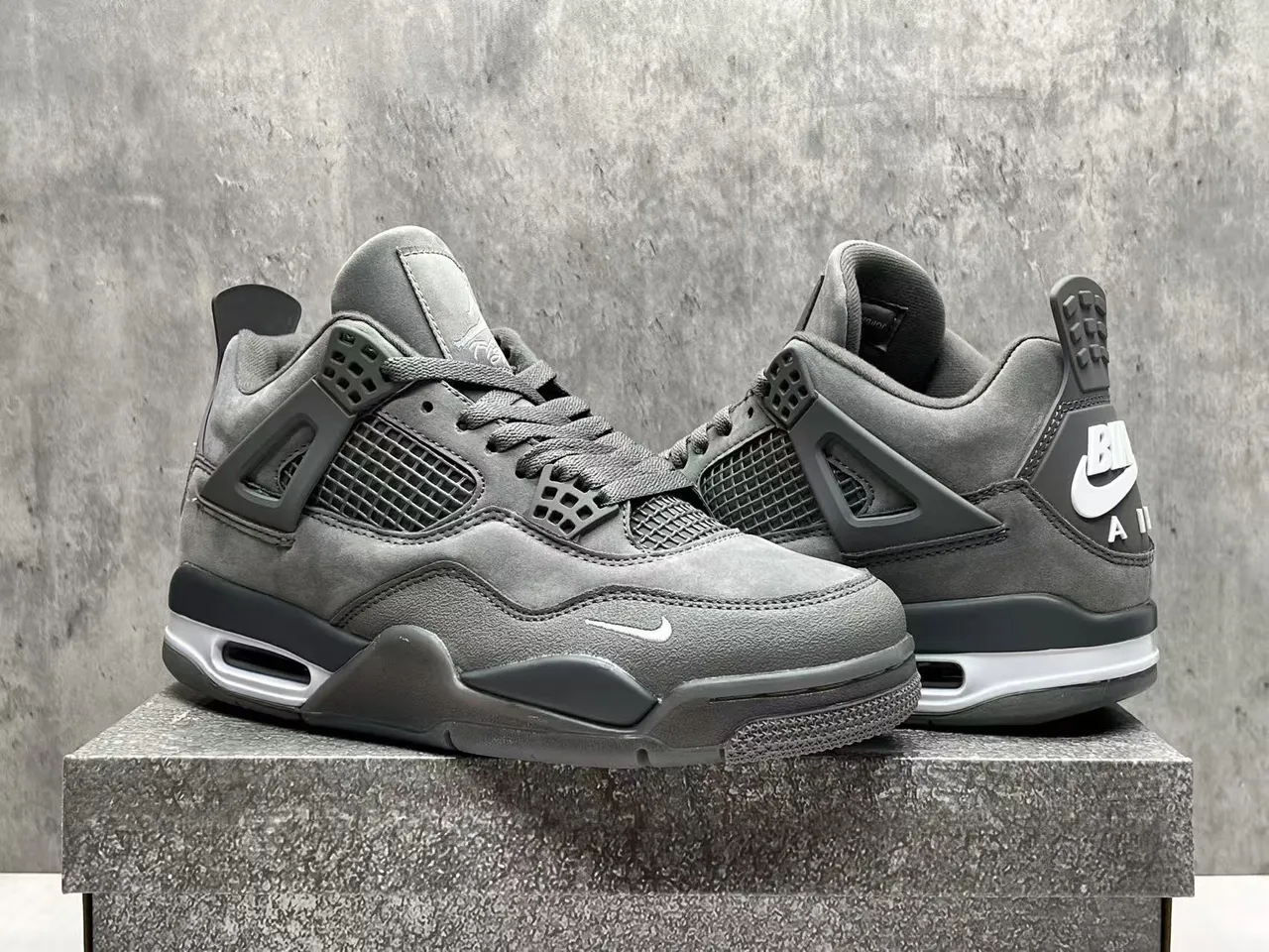 Air Jordan 4 Monochromatic Gray Basketball Shoes 6