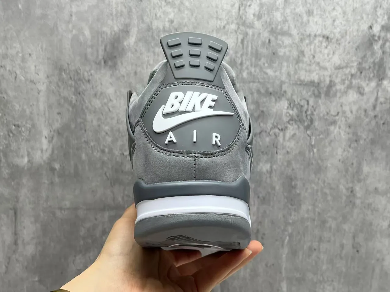 Air Jordan 4 Monochromatic Gray Basketball Shoes 11